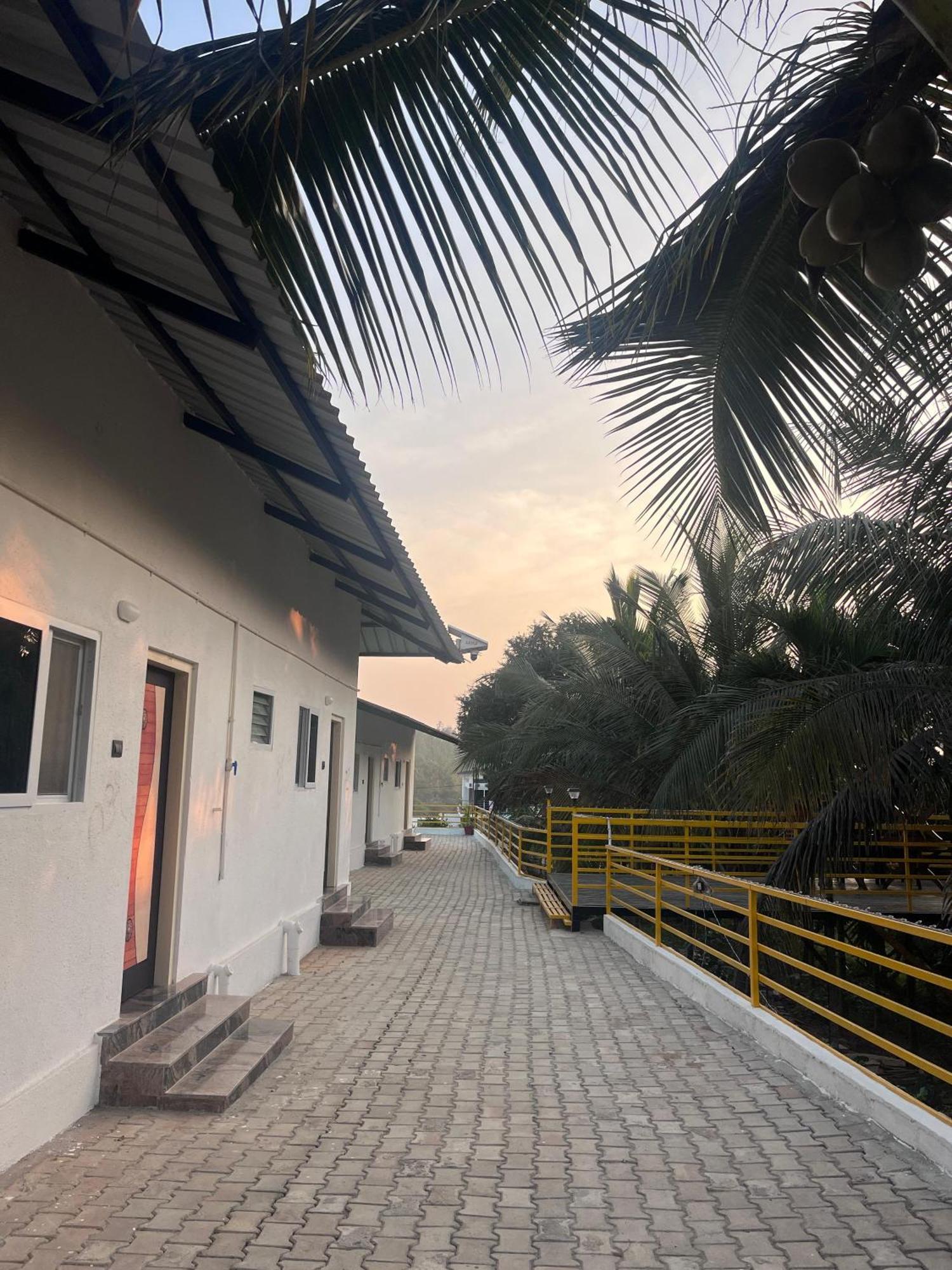 Gandhadagudi Nature Retreat Bangalore Exterior photo